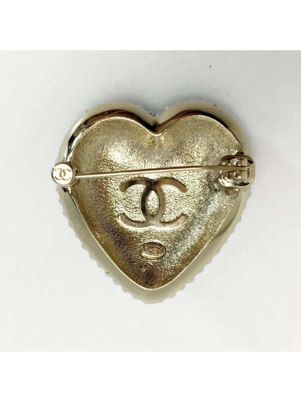 Chanel Heart L22 B GP Rhinestone Faux Pearl Black Brooch